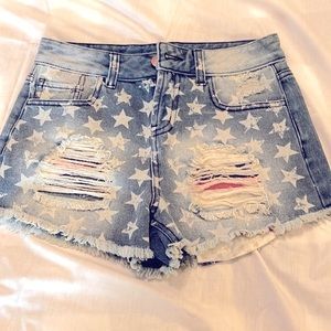 Design Lab - Size 24 - American Flag/Stars Shorts - excellent condition